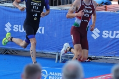 R3_12711